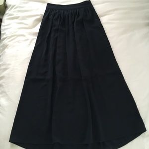 Dark blue Banana Republic maxi skirt